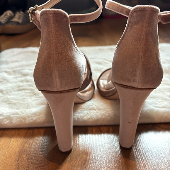 👠Vince Camuto High Heel Sandals - Picture 12 of 14